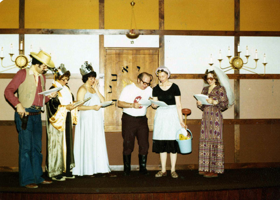'Purimshpeil' play, ca. 1975