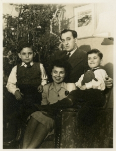 Bill and Esther Steele Walsh pose with Michael and John Steele, late 1940s. Ontario Jewish Archives, Blankenstein Family Heritage Centre, accession 2017-2/12.